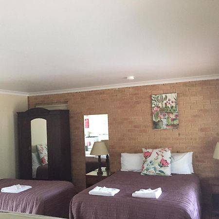 Travellers Rest Motel Mundaring Esterno foto