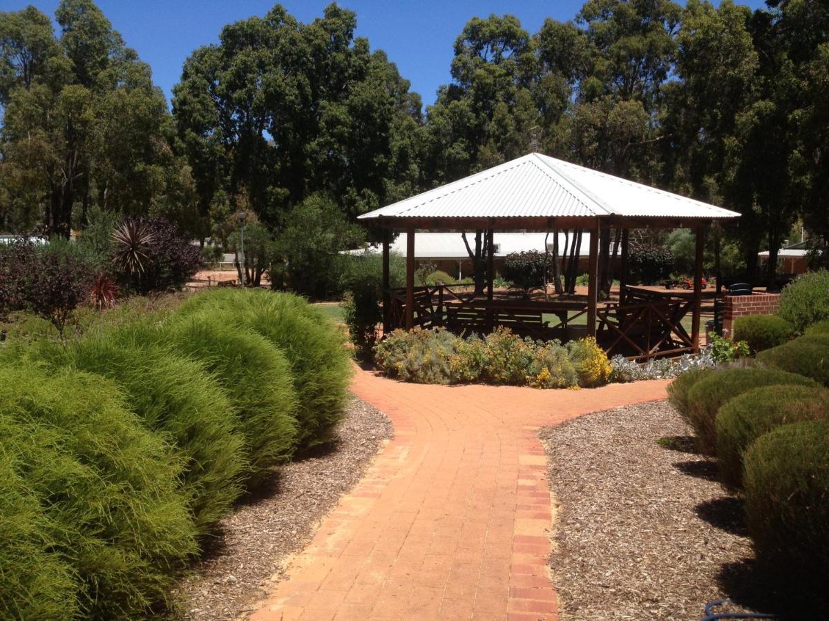 Travellers Rest Motel Mundaring Esterno foto